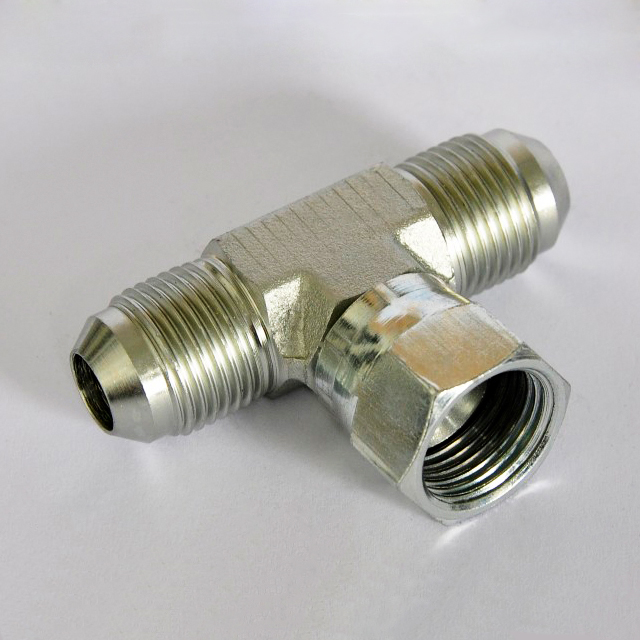 Brass Flare Fitting SAE 45-Degree Cone Flare Plug